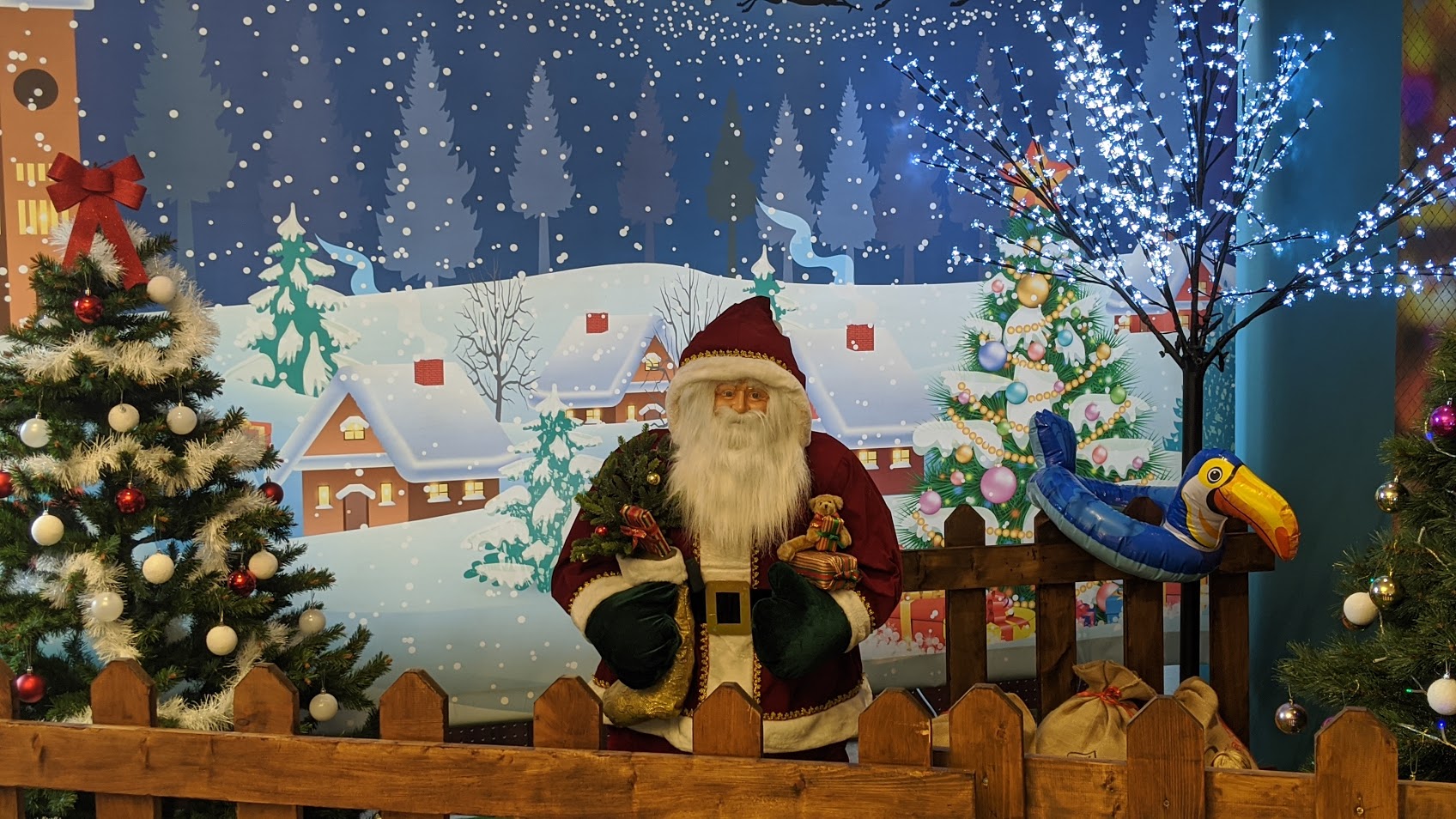 Spectacle Noël CE Bienvenue au royaume Reines des Neiges - Organisation  Arbre de Noël Lyon